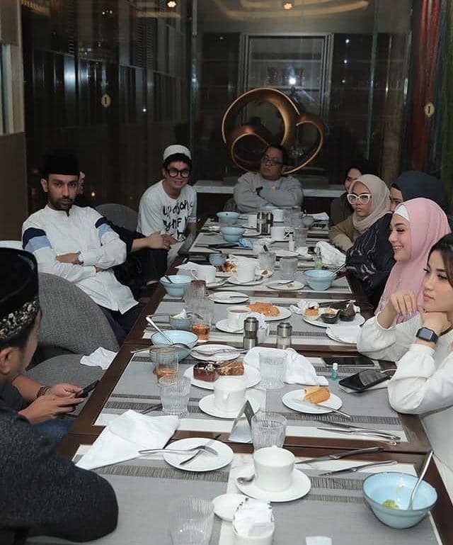 instagram.com/celine_evangelista