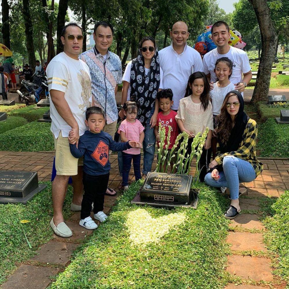 Instagram.com/ramadhaniabakrie