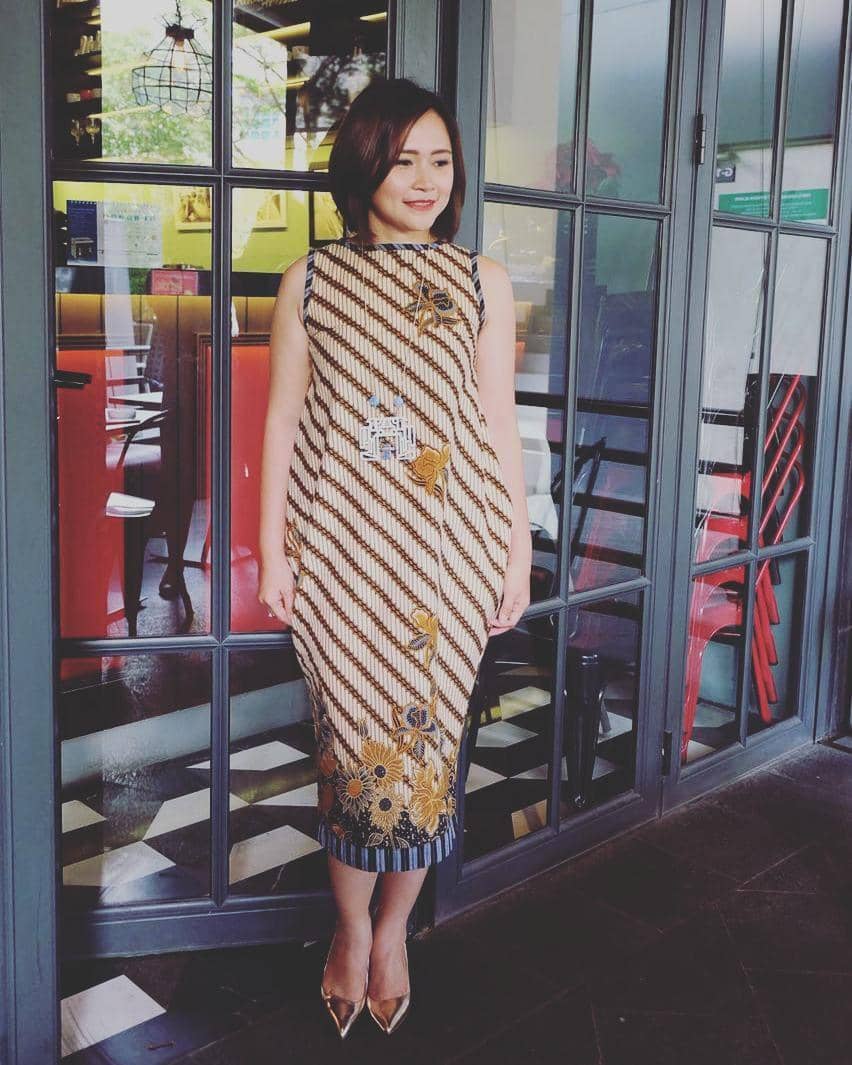 instagram.com/lucia_oei