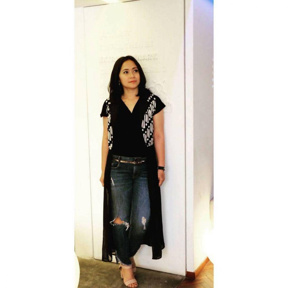 instagram.com/lucia_oei