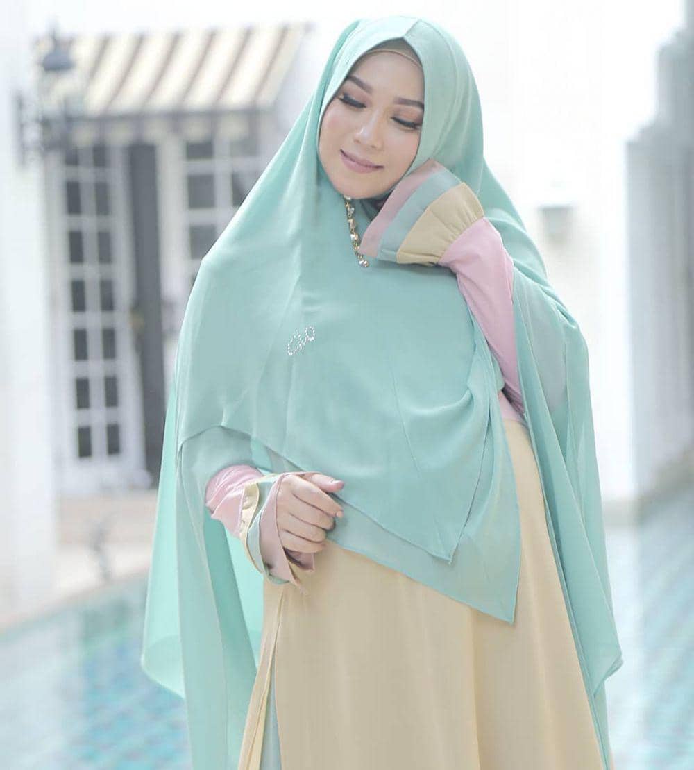 instagram.com/puputmelati