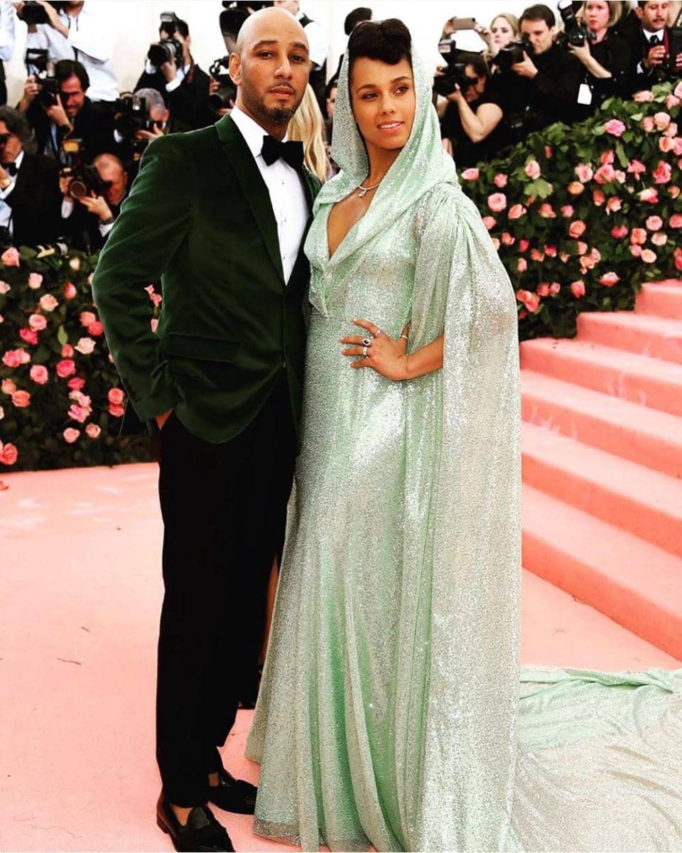 instagram.com/therealswizzz