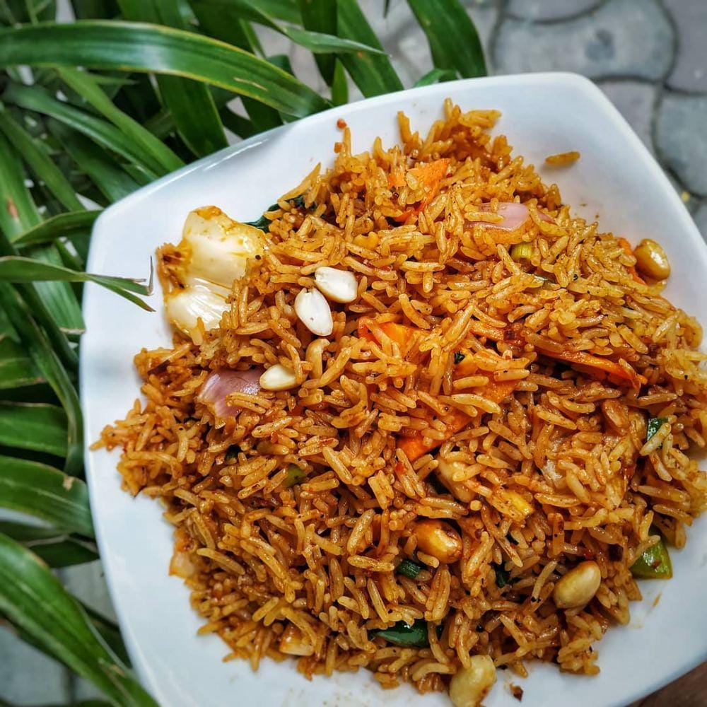 instagram.com/foodholic_shaymasree