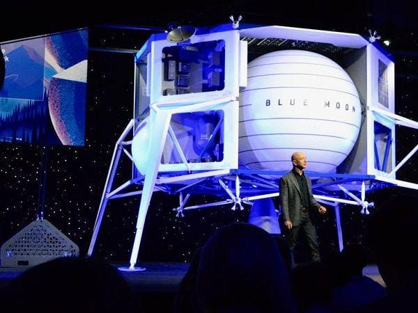 twitter.com/marciojmsilva