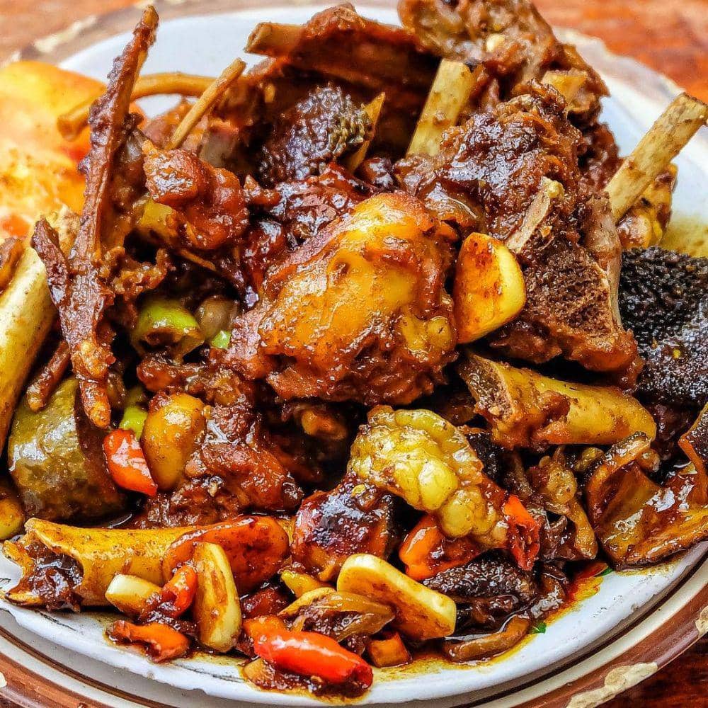 instagram.com/eatandjournal