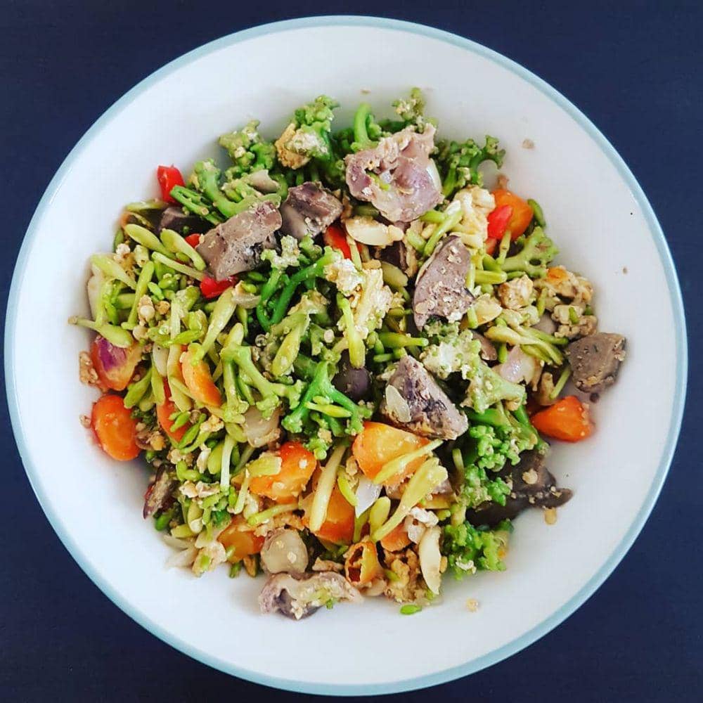 Instagram.com/indarwati_priambada