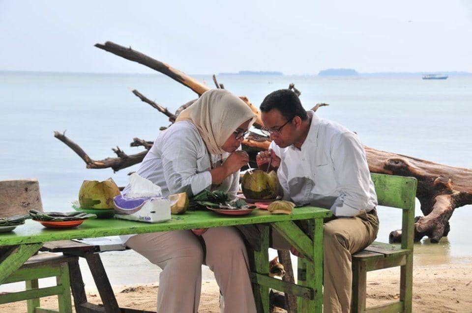 Facebook.com/AniesBaswedan