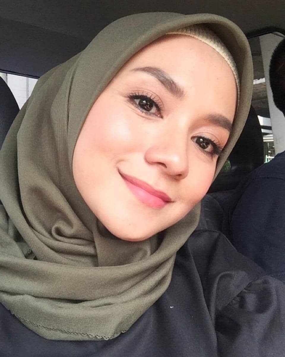 instagram.com/ennolerian_