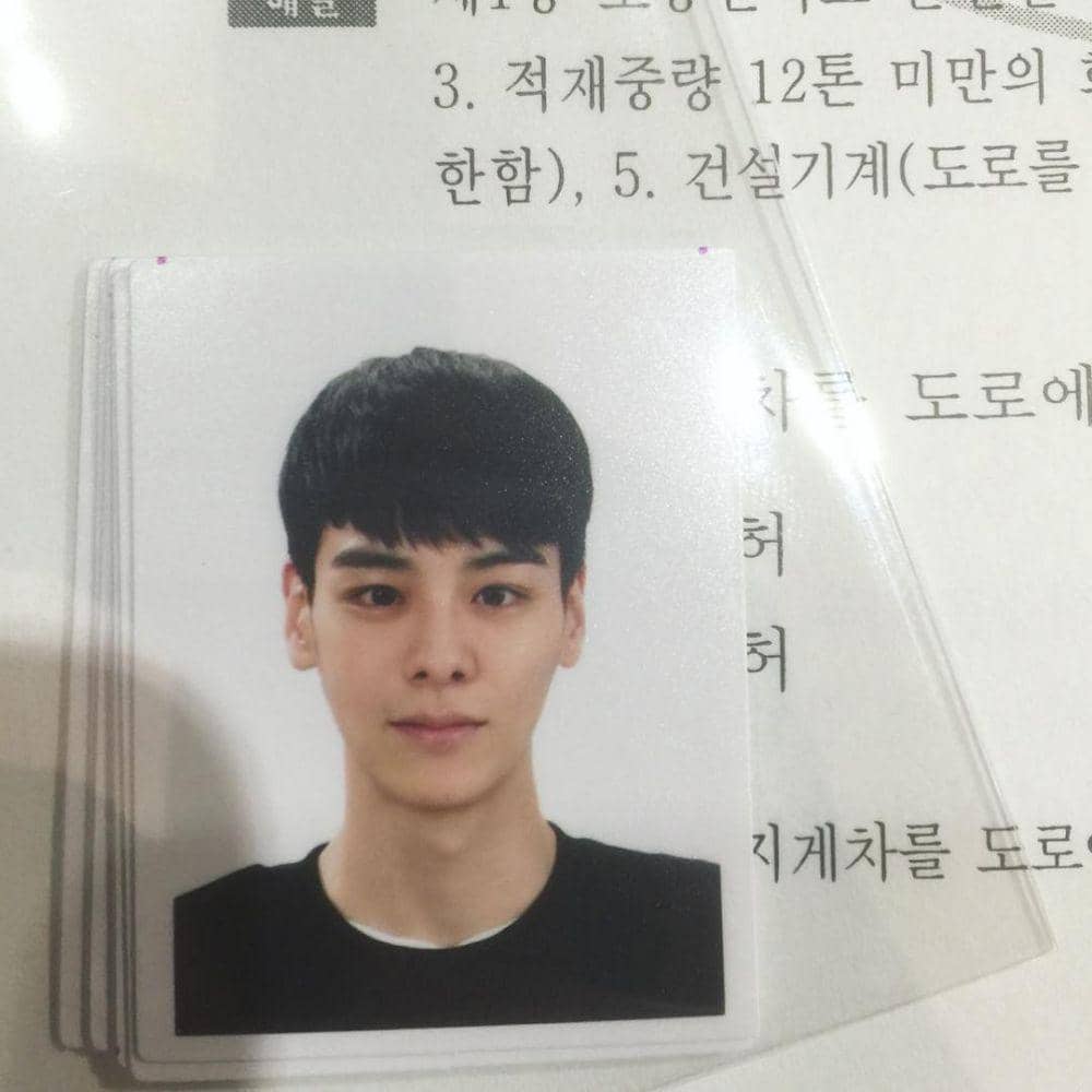 instagram.com/jsunghoon