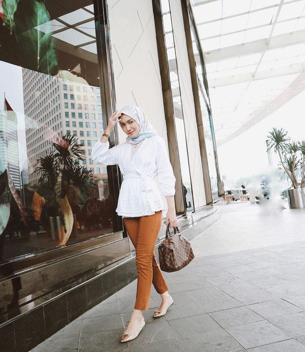 instagram.com/melodyprima