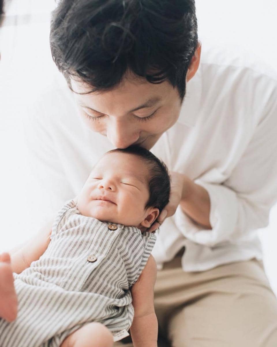 instagram.com/babyaxioo