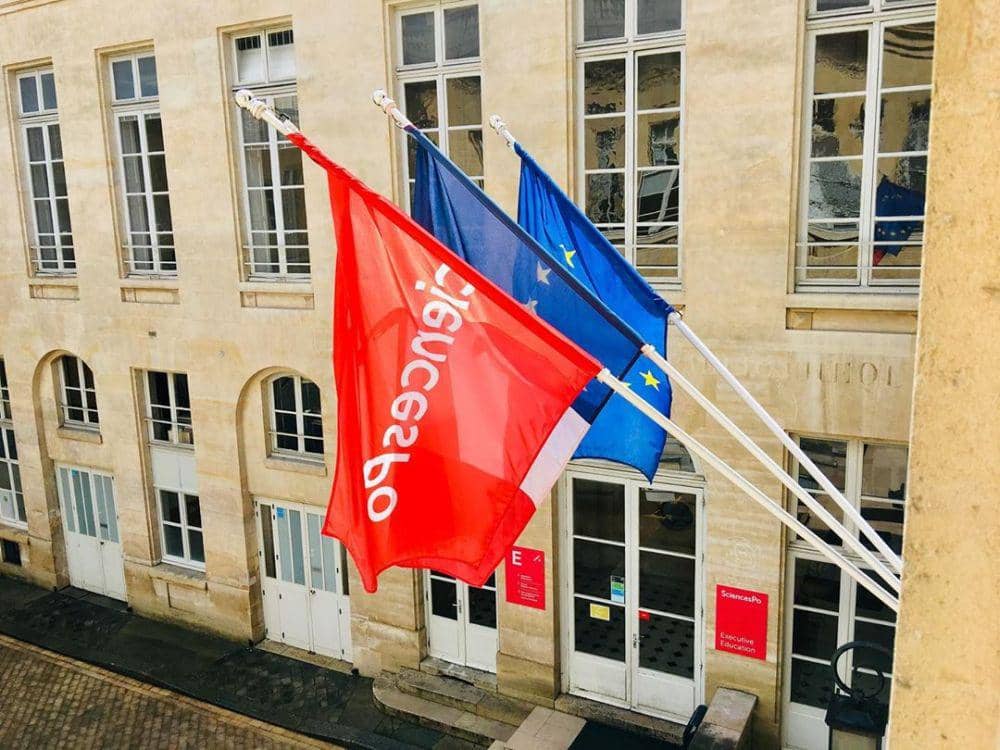 instagram.com/bouerylaure