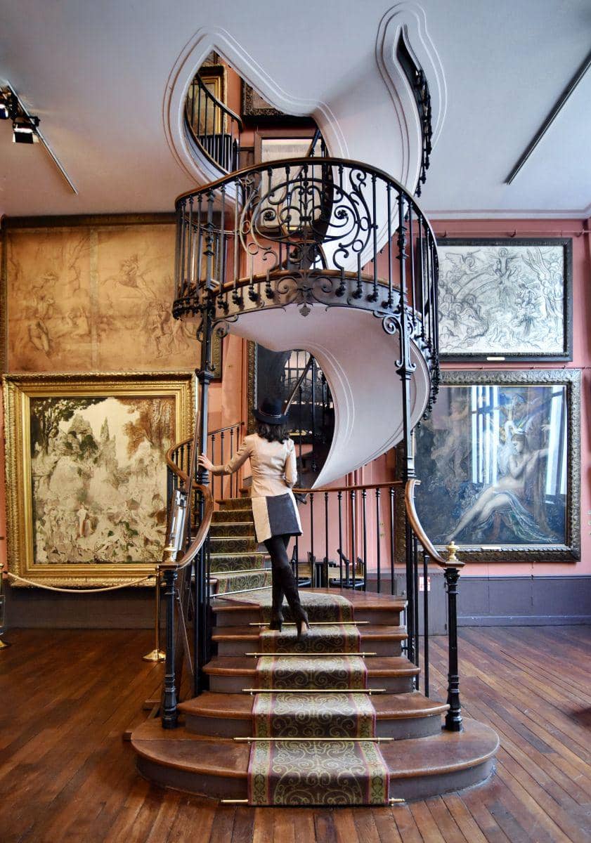 thegazeofaparisienne.com