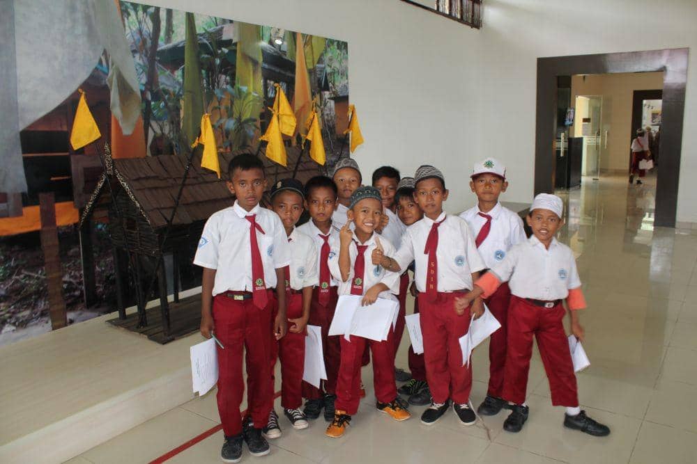 disbudpar.kalteng.go.id