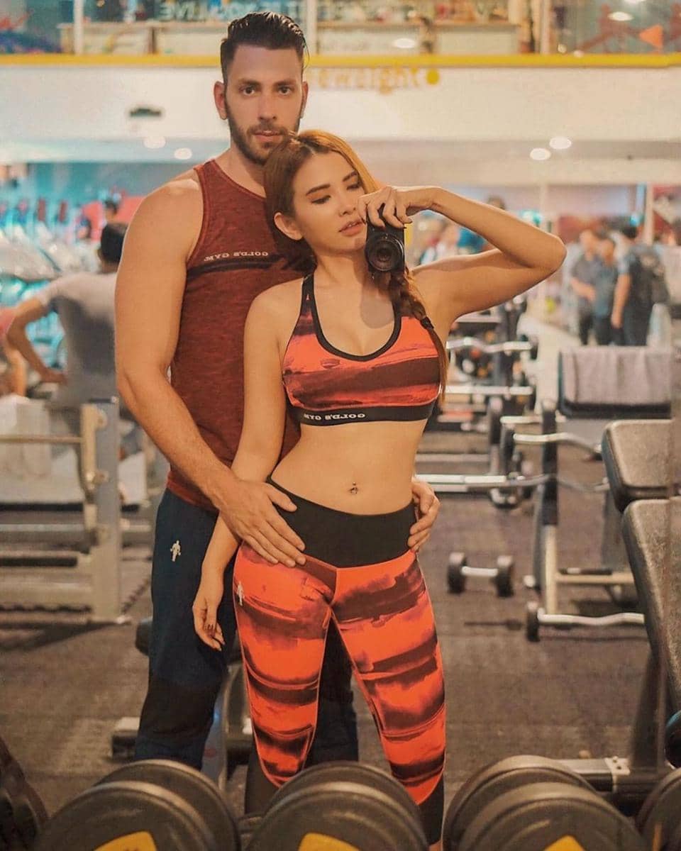 Instagram.com/maria_vaniaa