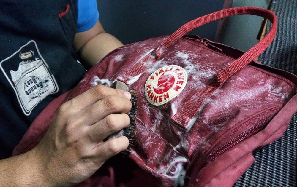 Instagram.com/lazy_sunday_shoescare