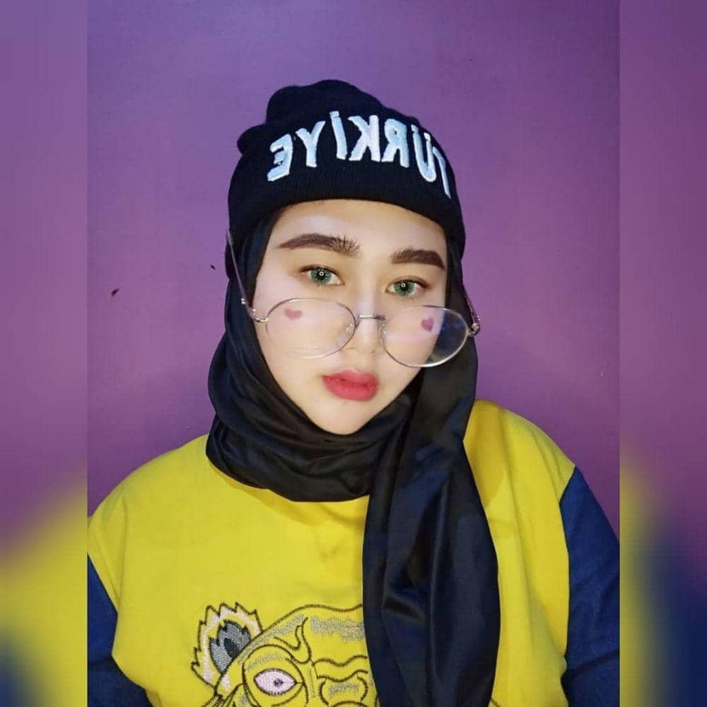 instagram.com/firdauschelvie91