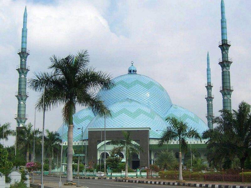 jakarta.panduanwisata.id