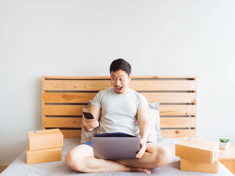 Shutterstock/Rachata Teyparsit