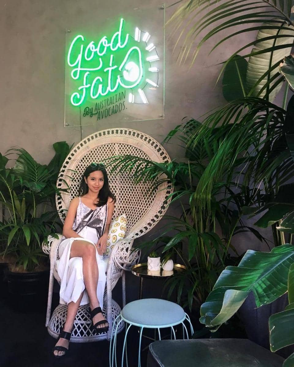 Instagram.com/cheliadinata