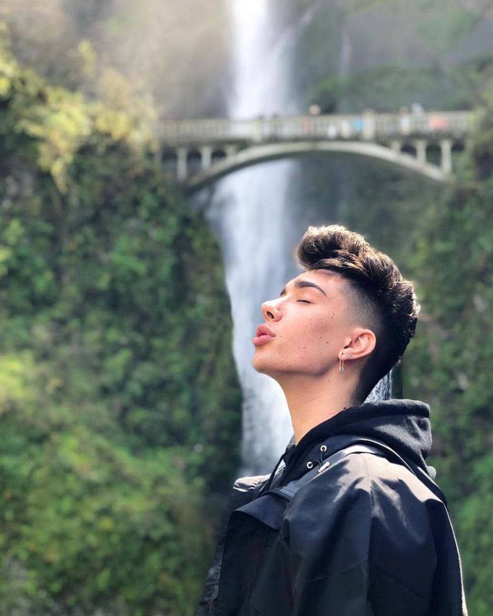 Instagram.com/jamescharles