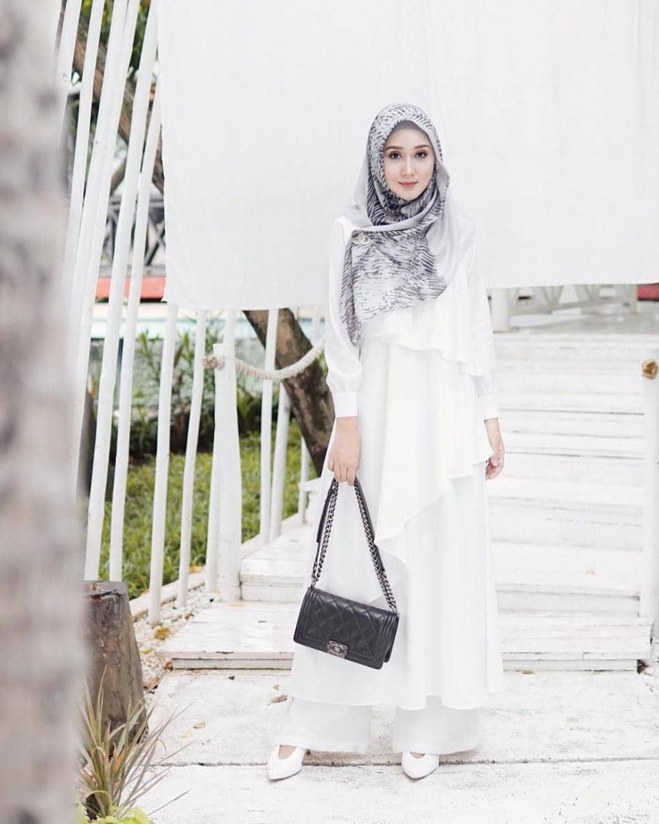 instagram.com/dianpelangi