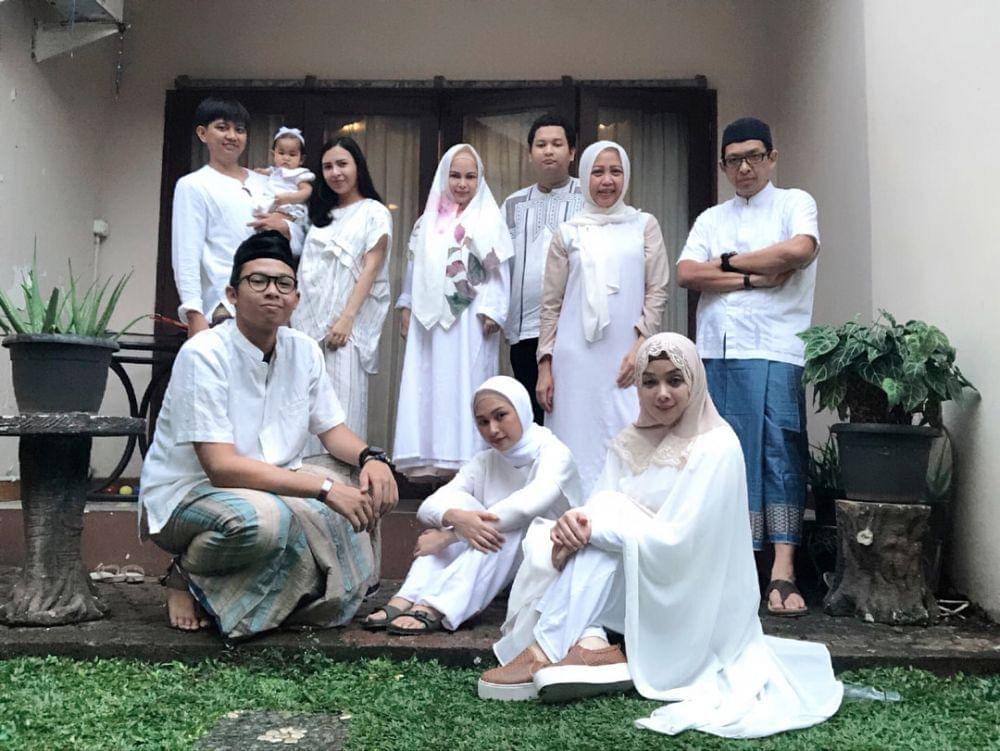 instagram.com/terryputri