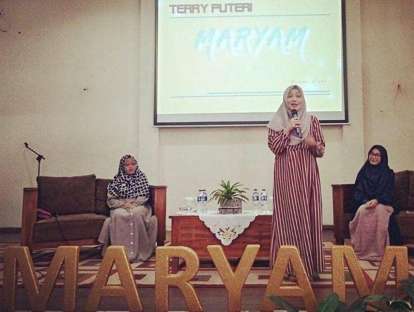 instagram.com/terryputri