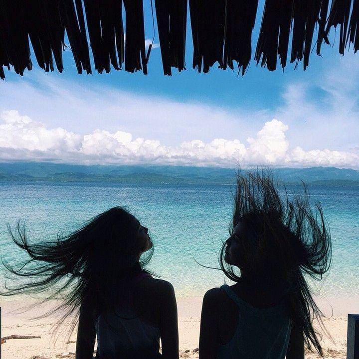 instagram.com/valerieandveronika