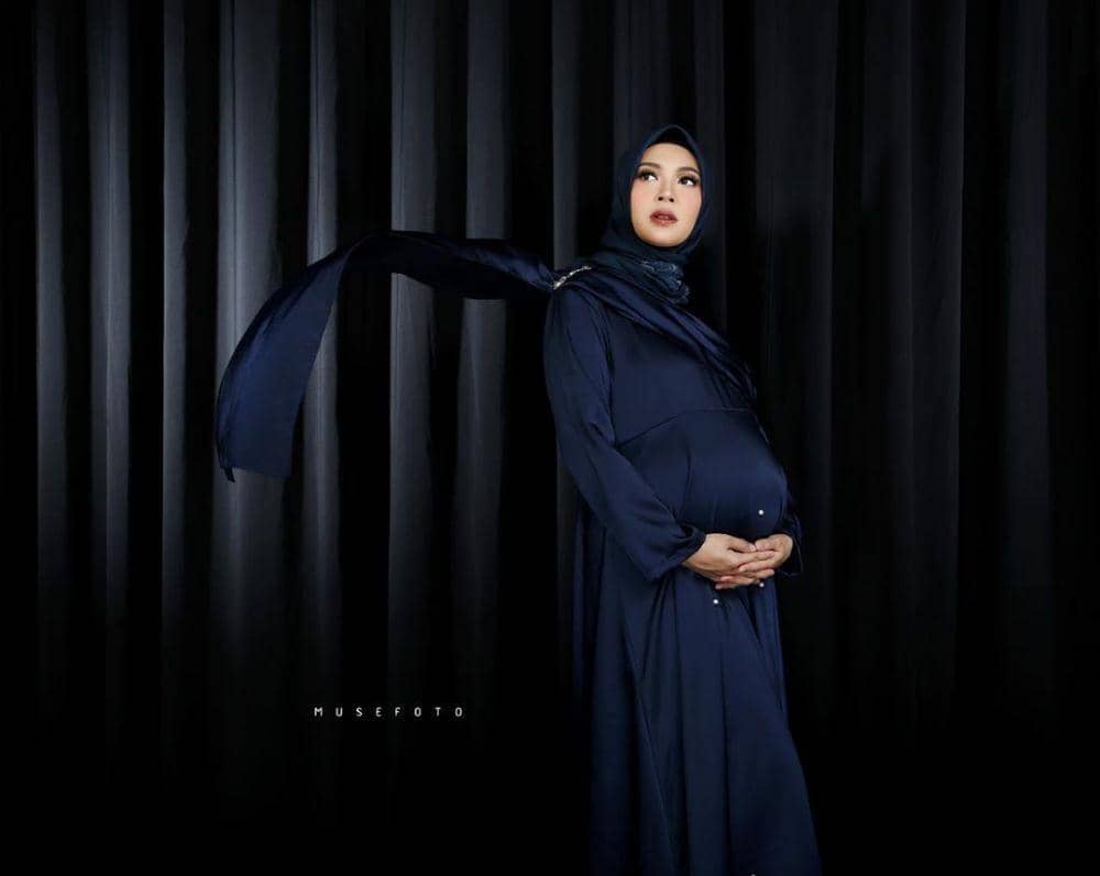 Instagram.com/ratnagalih/