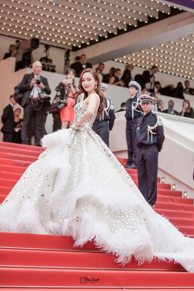 twitter.com/Pillow_Here418