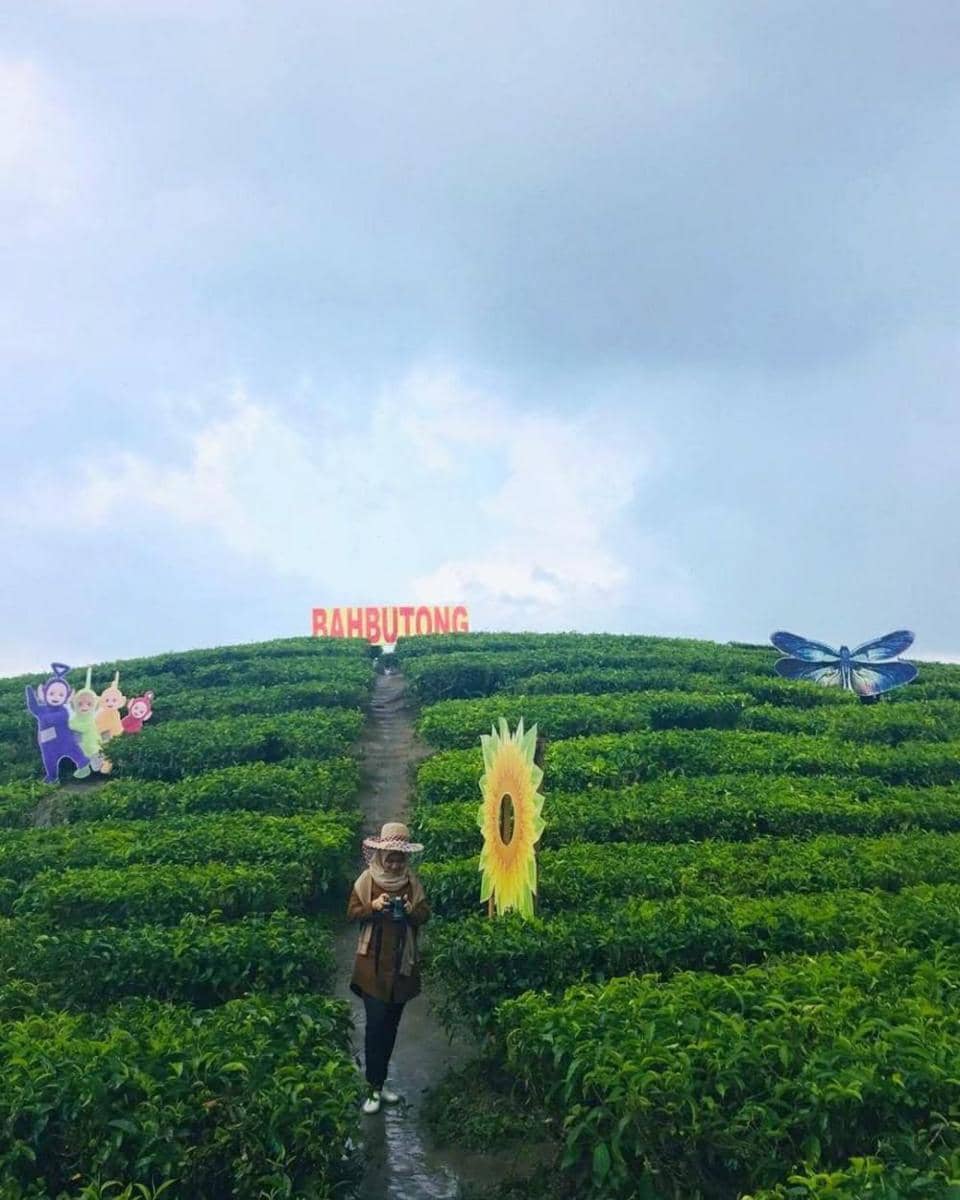 instagram.com/muthiaadeputri