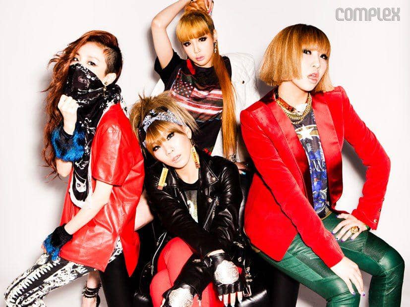 facebook.com/pg/2NE1/