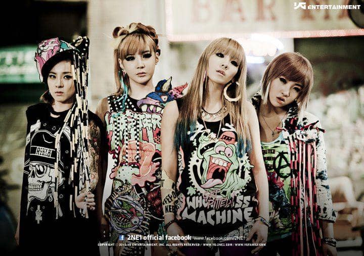 facebook.com/2NE1/