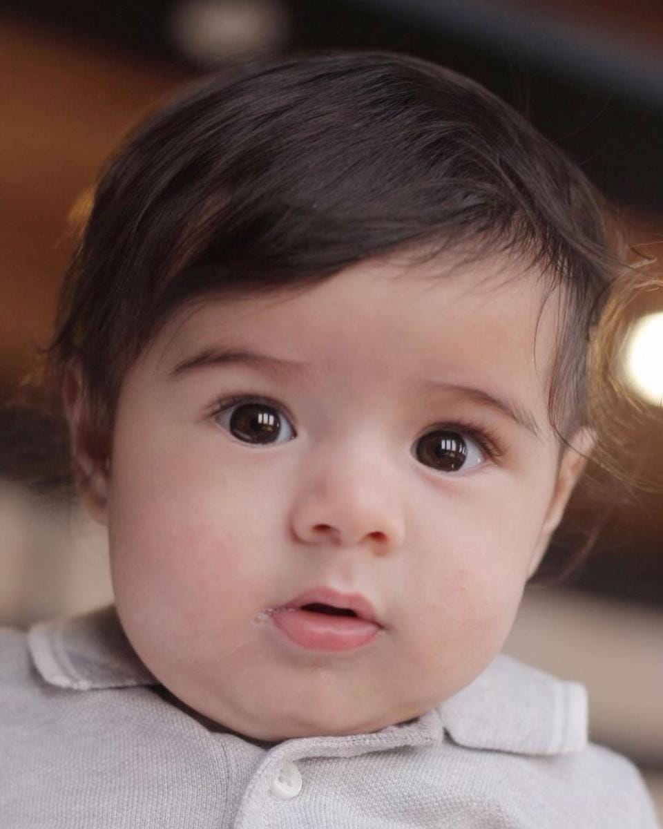 instagram.com/carissa_putri