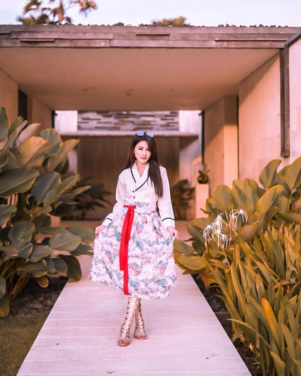 instagram.com/emilyyoungryu