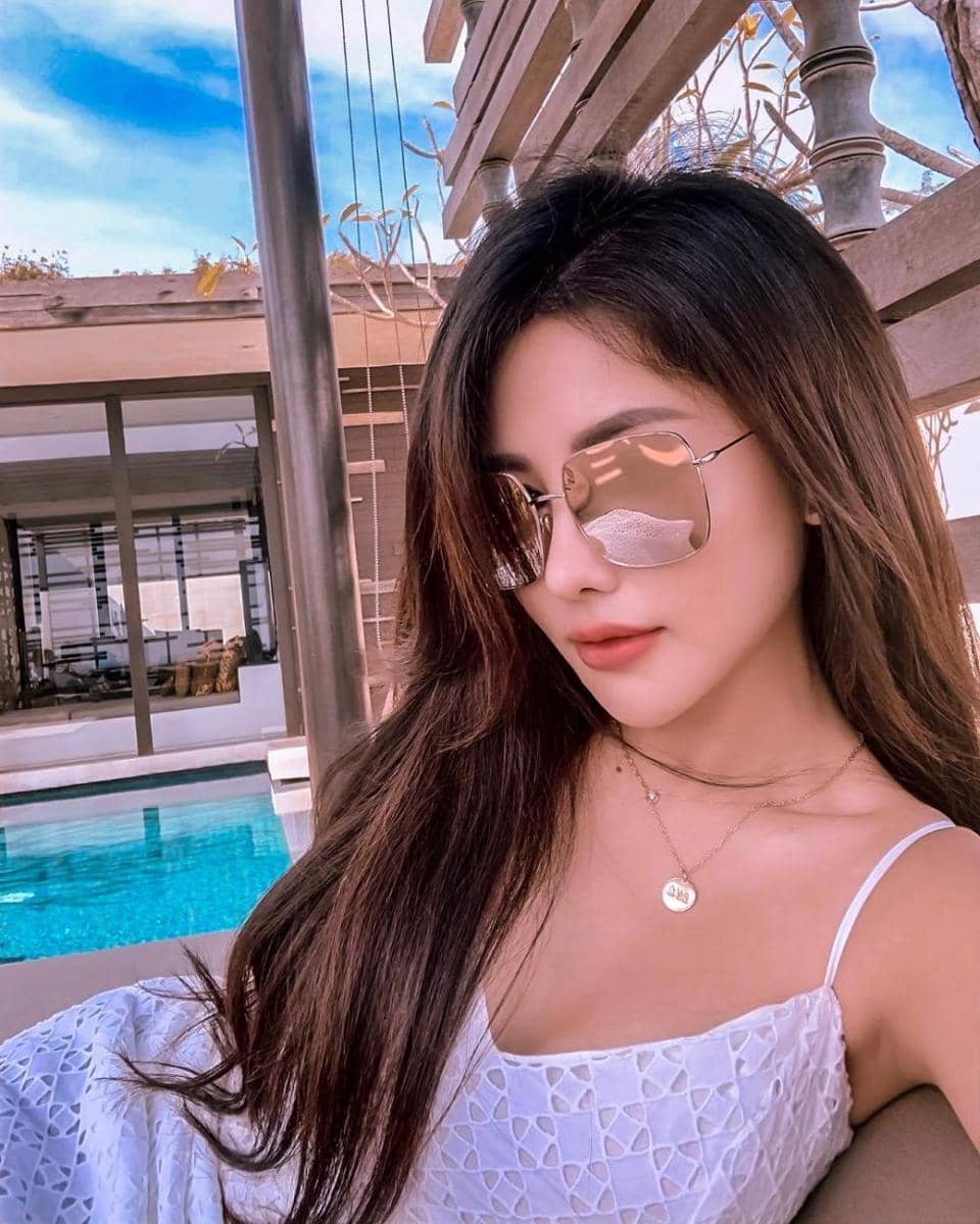 instagram.com/emilyyoungryu