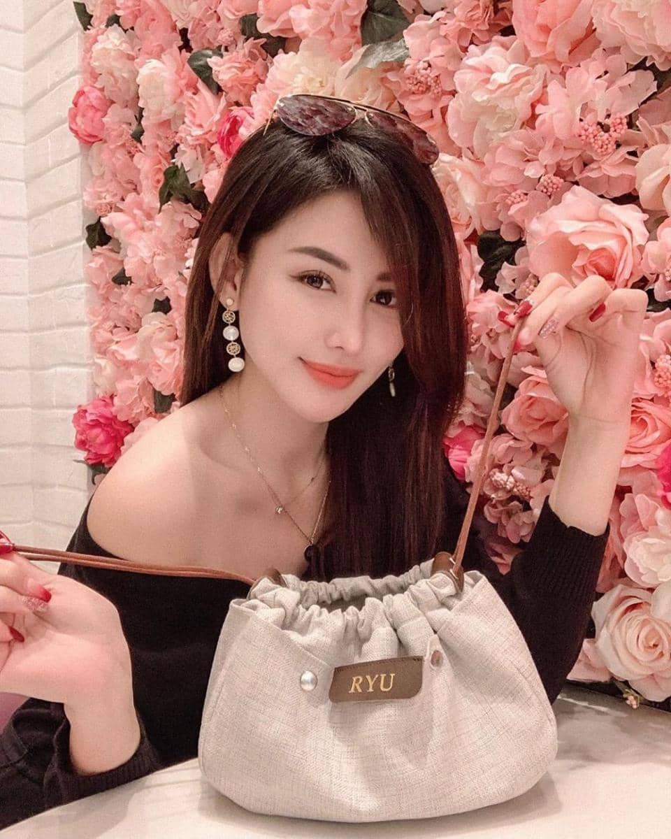 instagram.com/emilyyoungryu