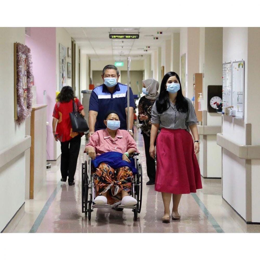 Instagram.com/aniyudhoyono