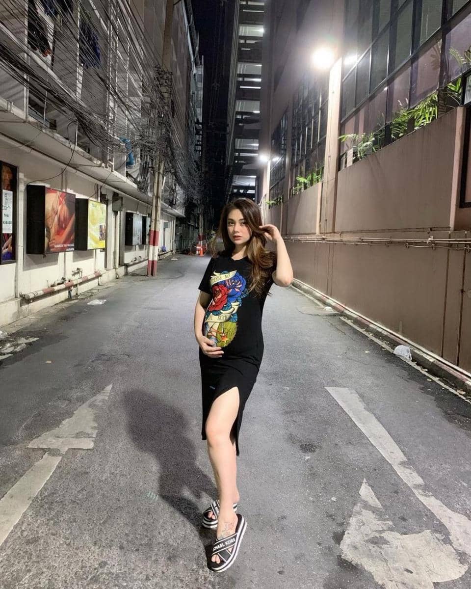 instagram.com/celine_evangelista