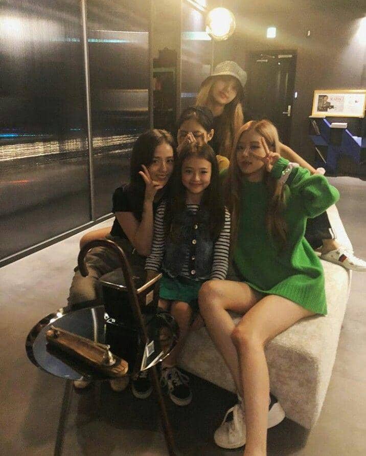 Instagram.com/ellagross