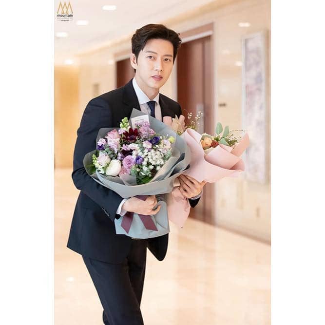 instagram.com/mountain_movement