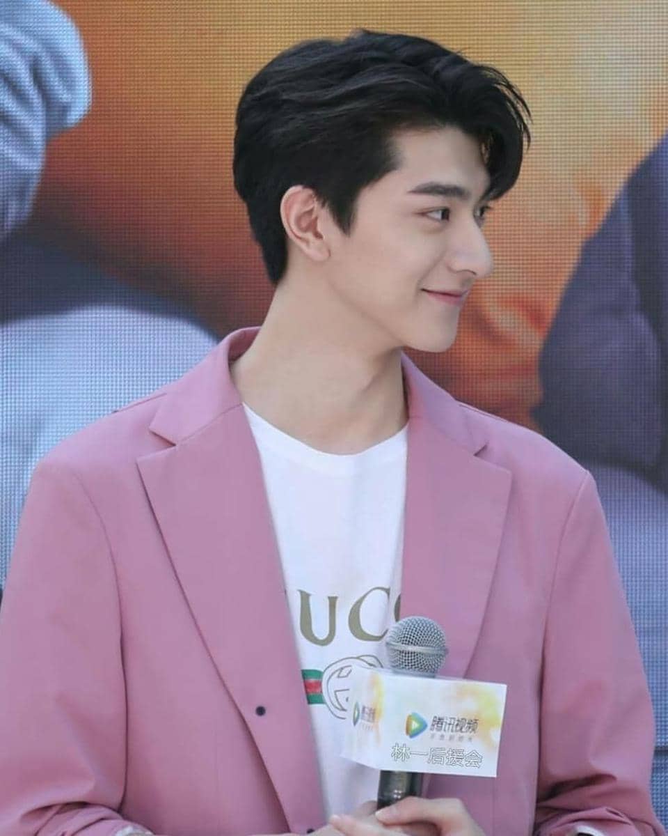 instagram.com/linyi99_