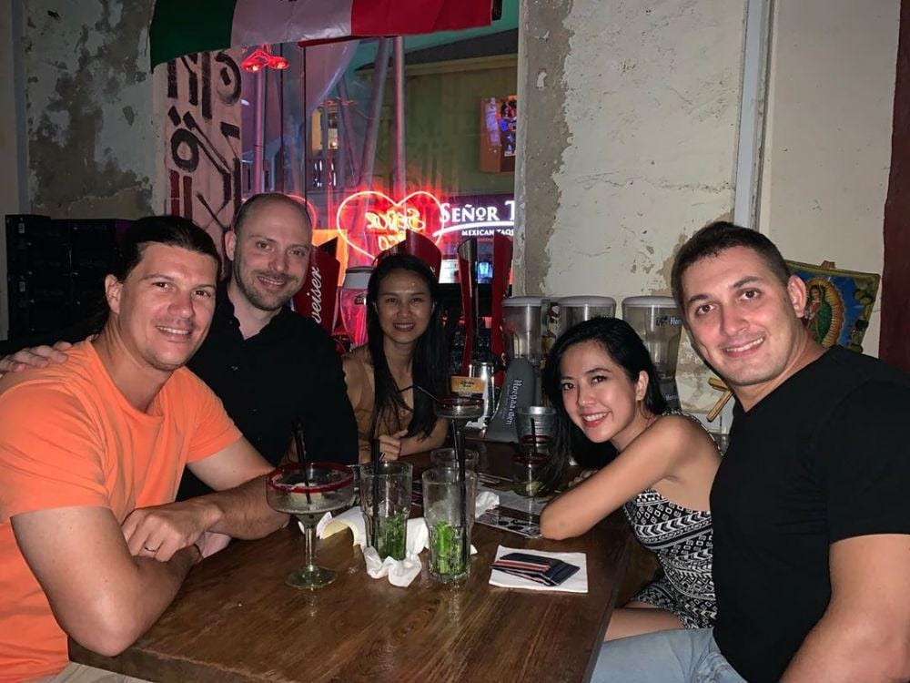 instagram.com/robhalasz