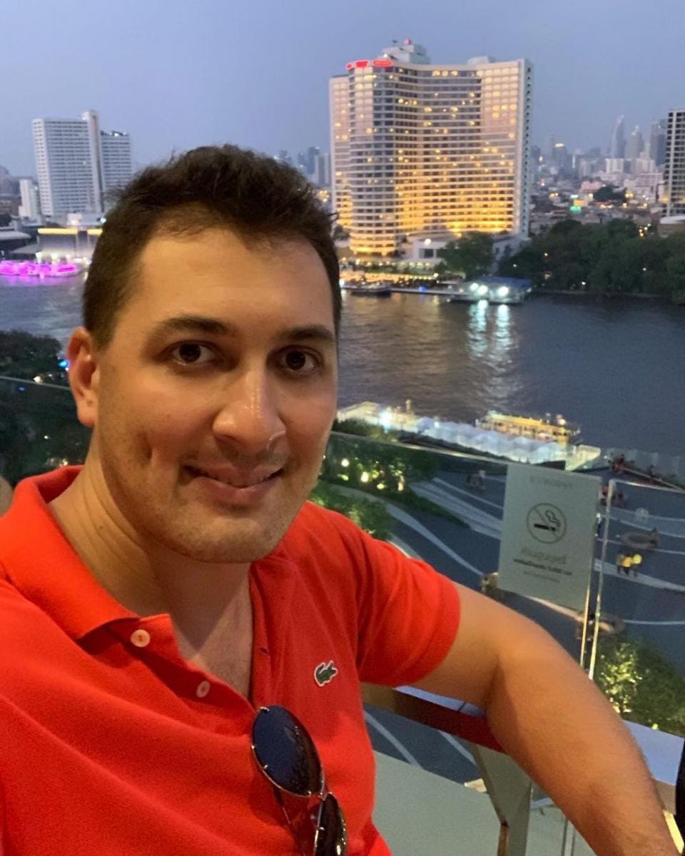 instagram.com/robhalasz