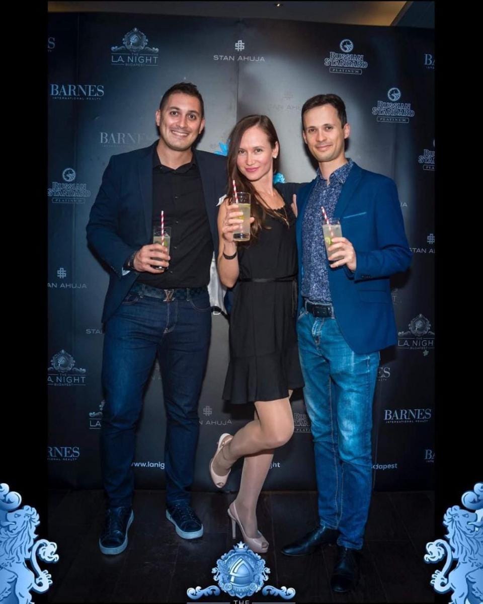 instagram.com/robhalasz