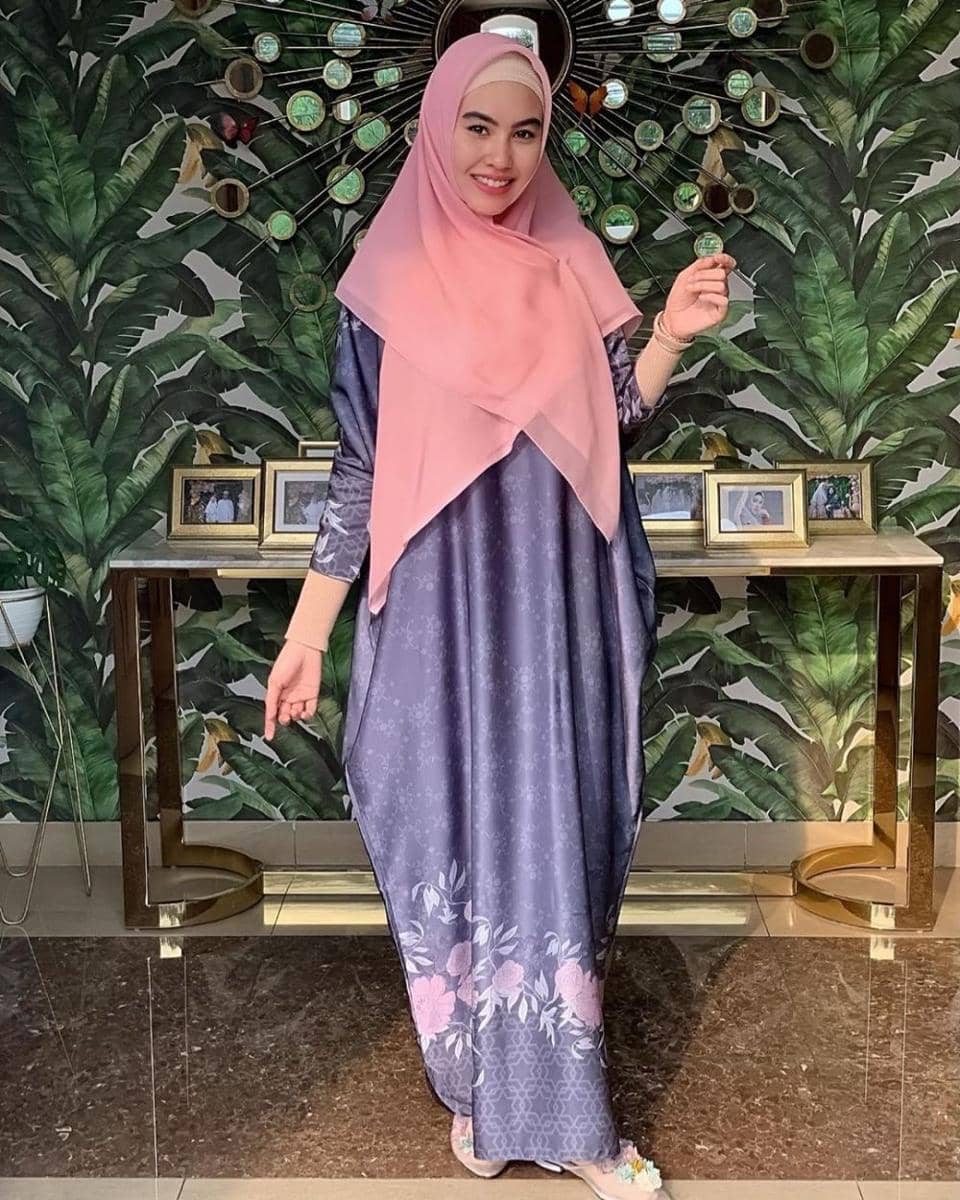 Instagram.com/kartikaputriworld