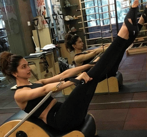 instagram.com/deepikapadukone