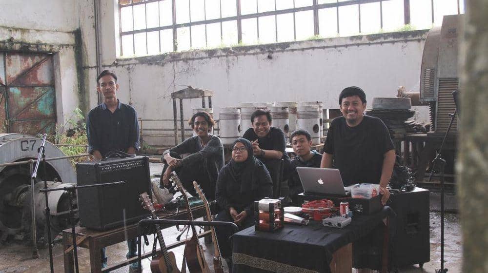 Instagram.com/theoryofdiscoustic