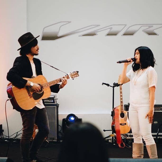 instagram.com/piafarhan